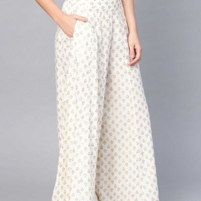 Women Off-White & Golden Printed Flared Palazzos